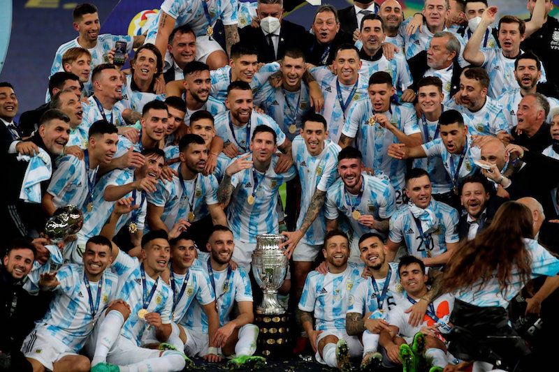 Skuad Argentina saat menjuarai Copa America 2021.