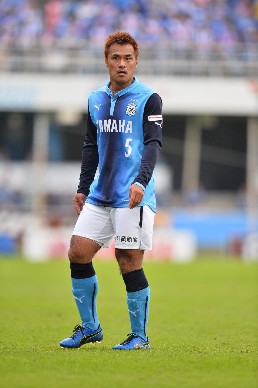 Legenda timnas Jepang, Yuichi Komano, saat membela Jubilo Iwata di J.League.