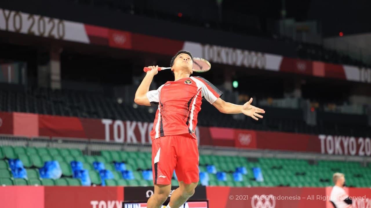 Anthony Sinisuka Ginting saat melakoni laga perdana Olimpiade Tokyo 2020, Minggu (25/7/2021). 