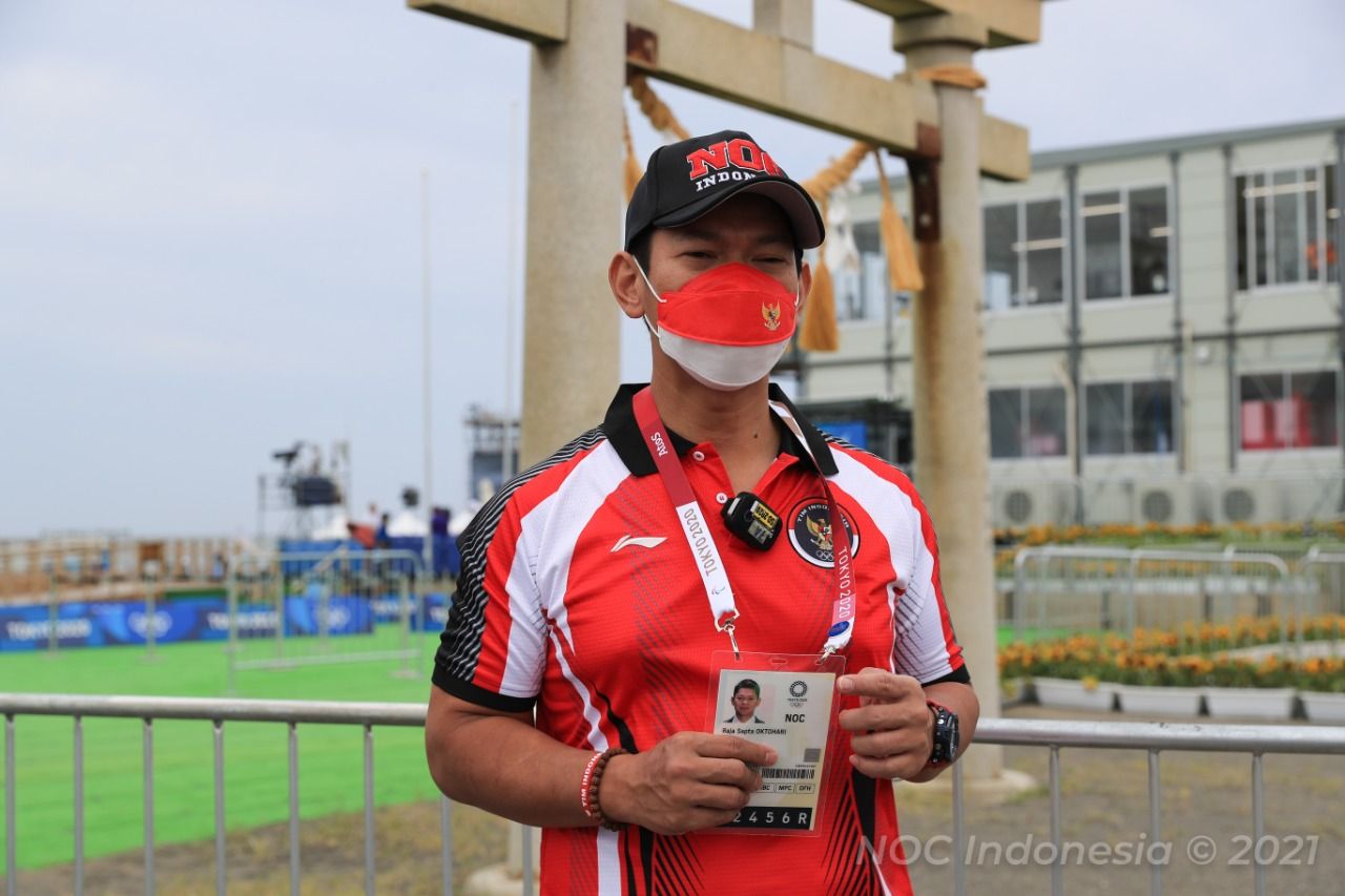 Ketua NOC Indonesia, Raja Sapta Oktohari, kala mengawal kontingen Indonesia di Olimpiade Tokyo.