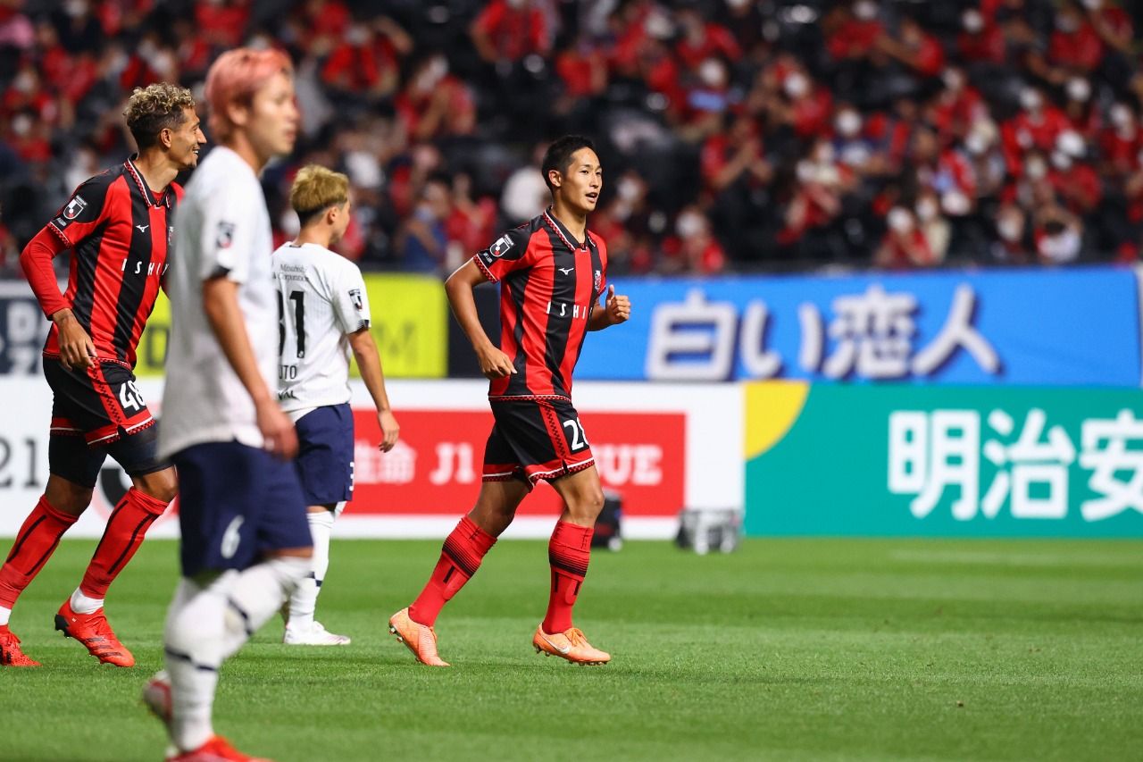 Токио гамба. Consadole Sapporo. Форма ФК Консадоле Саппоро 2022. Японская профессиональная футбольная лига (широко известная как jleague.