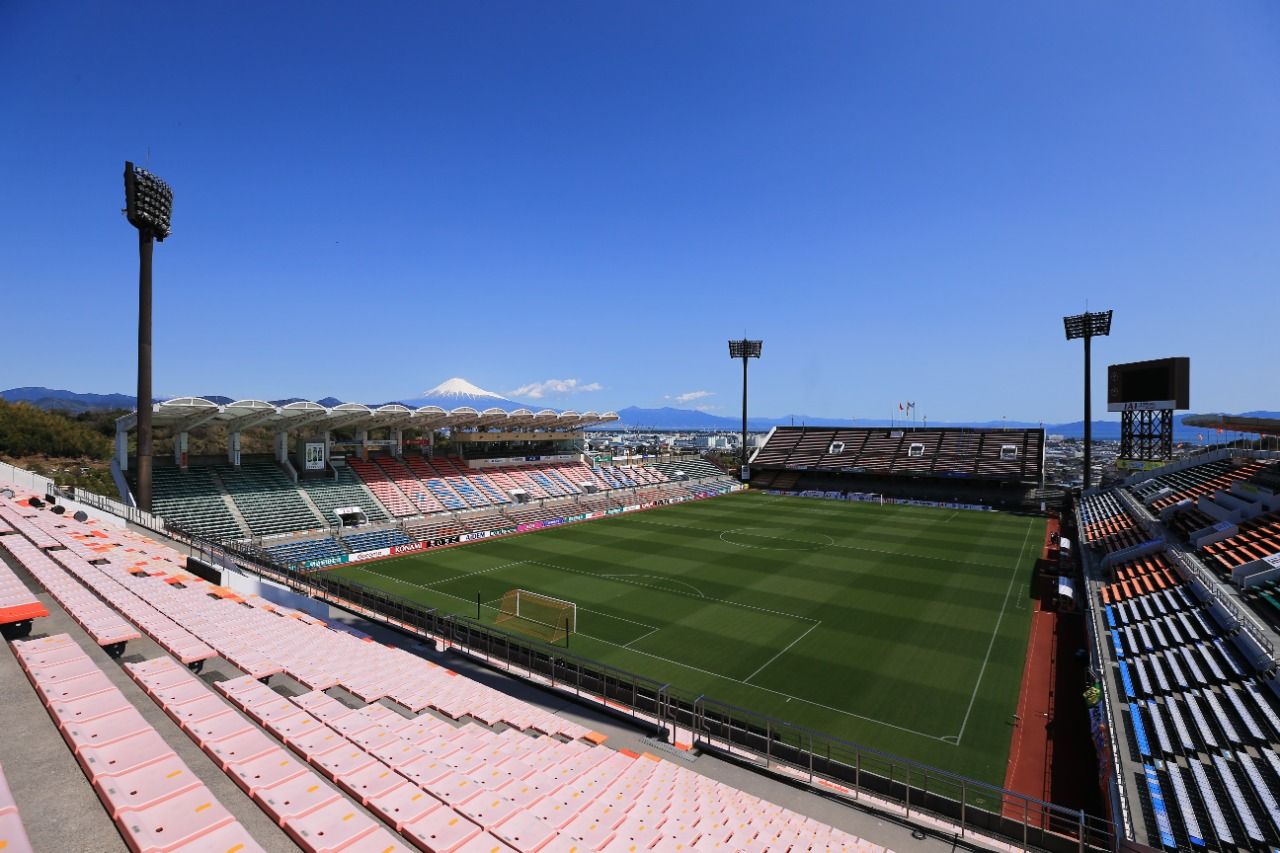 Kandang klub J1 League Shimizu S-Pulse, IAI Stadium Nihondaira.