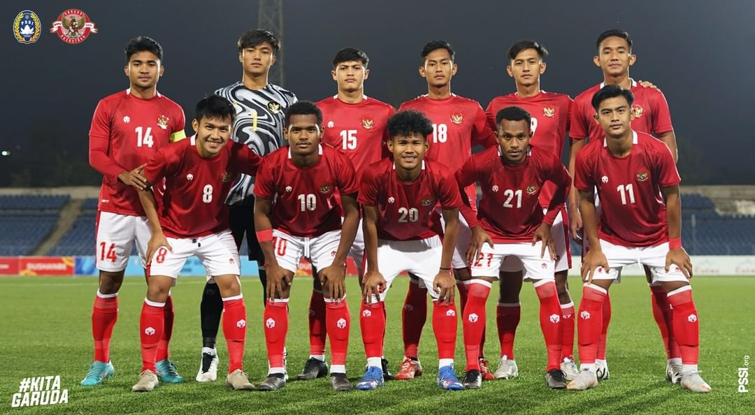 Starting eleven timnas U-23 Indonesia pada laga uji coba menghadapi Tajikistan, 19 Oktober 2021.