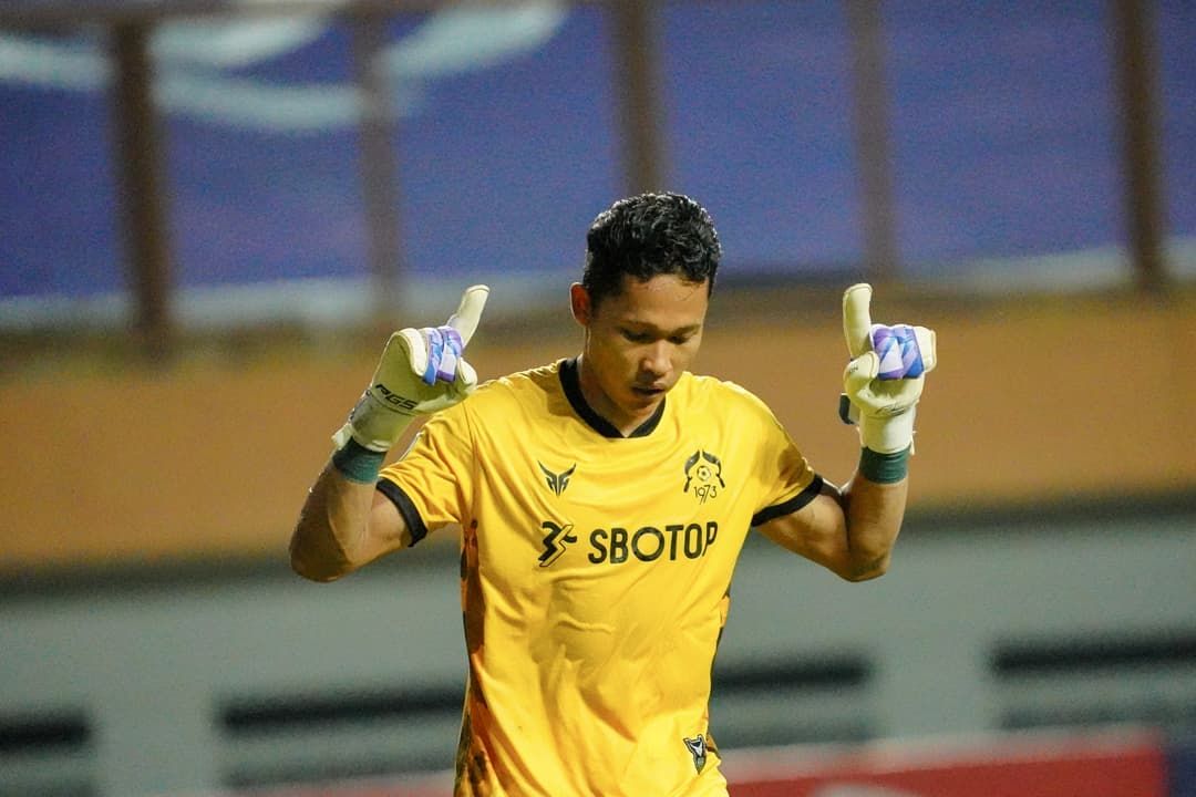 Syahrul Trisna Fadillah ketima tampil menjaga gawang Persikabo di Liga 1 2021-2022