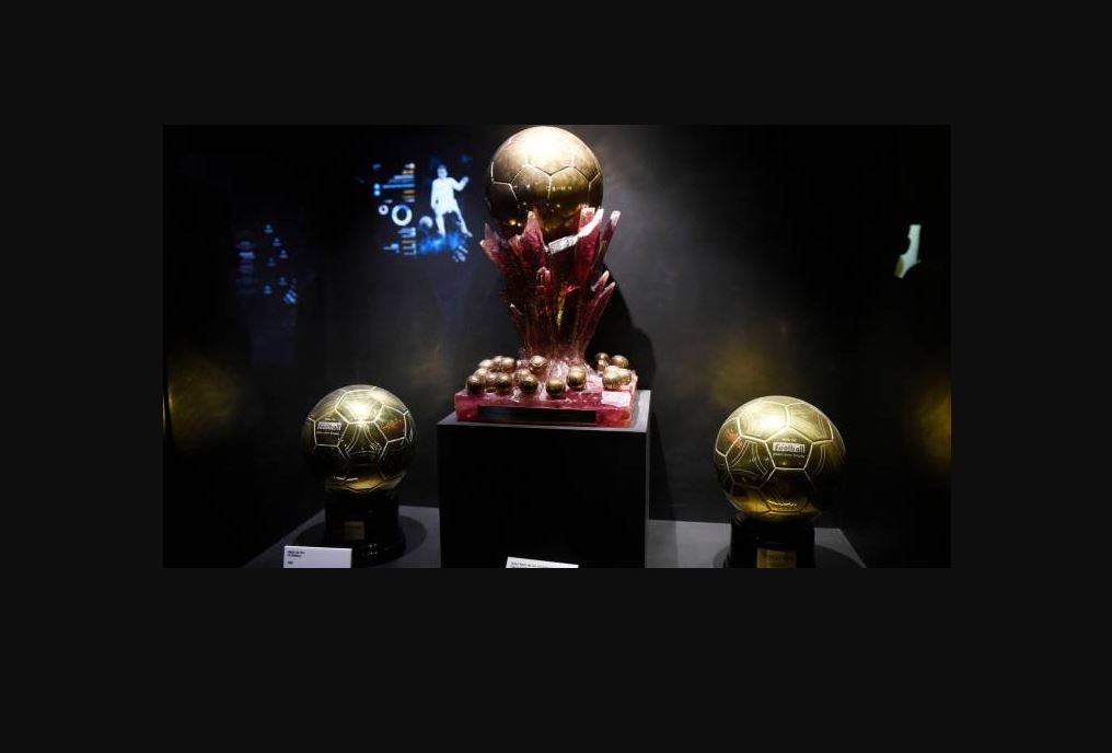 Trofi Super Ballon d'Or yang diraih legenda Real Madrid, Alfredo Di Stefano.