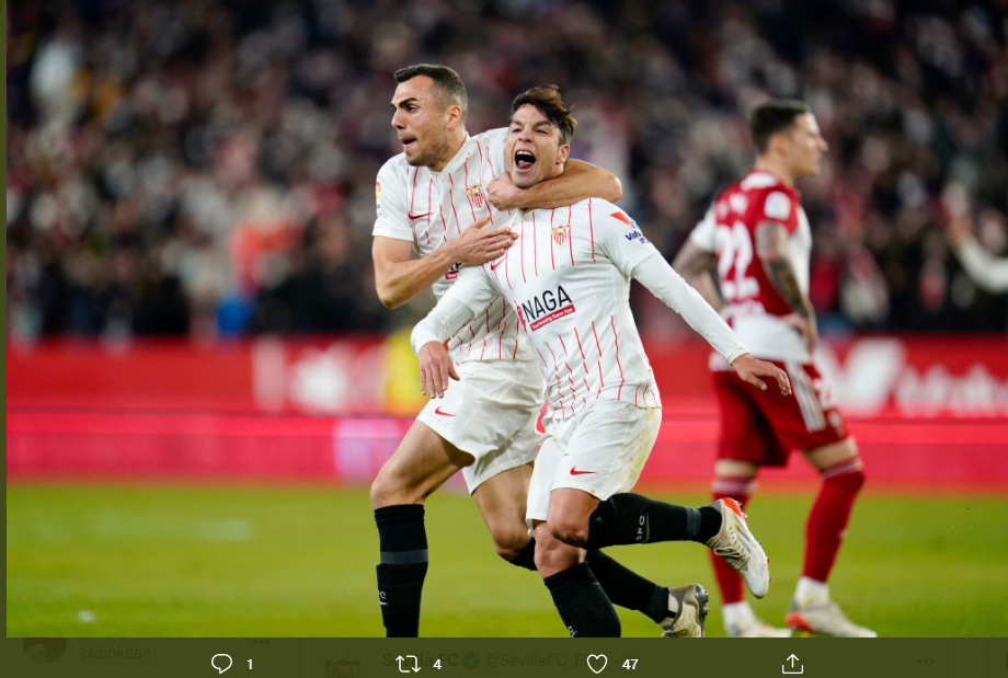 Pemain Sevilla, Olivier Torres mencetak gol ke gawang Celta Vigo pada Sabtu (22/1/2022).