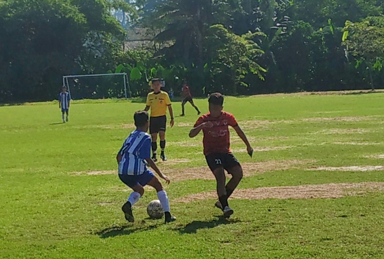 Pertandingan Bogor City vs GMSA pada lanjutan laga babak 8 besar Liga TopSkor U-14 divisi utama.
