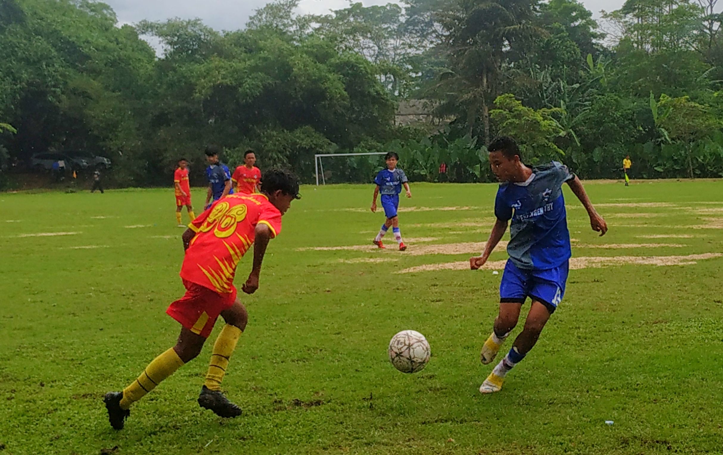 ASAD Jaya berhadapan dengan GMSA di babak 8 besar Liga TopSkor U-13 divisi utama.