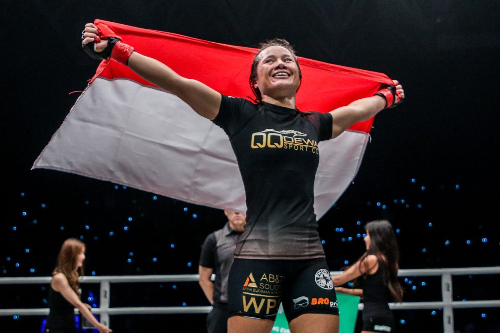 Priscilla Hertati Lumban Gaol, petarung MMA putri kebanggaan Indonesia.