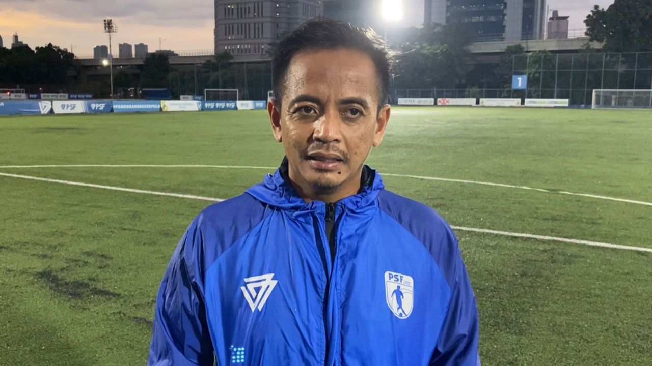 Ilham Romadhona saat melatih Indonesia All Star U-20.