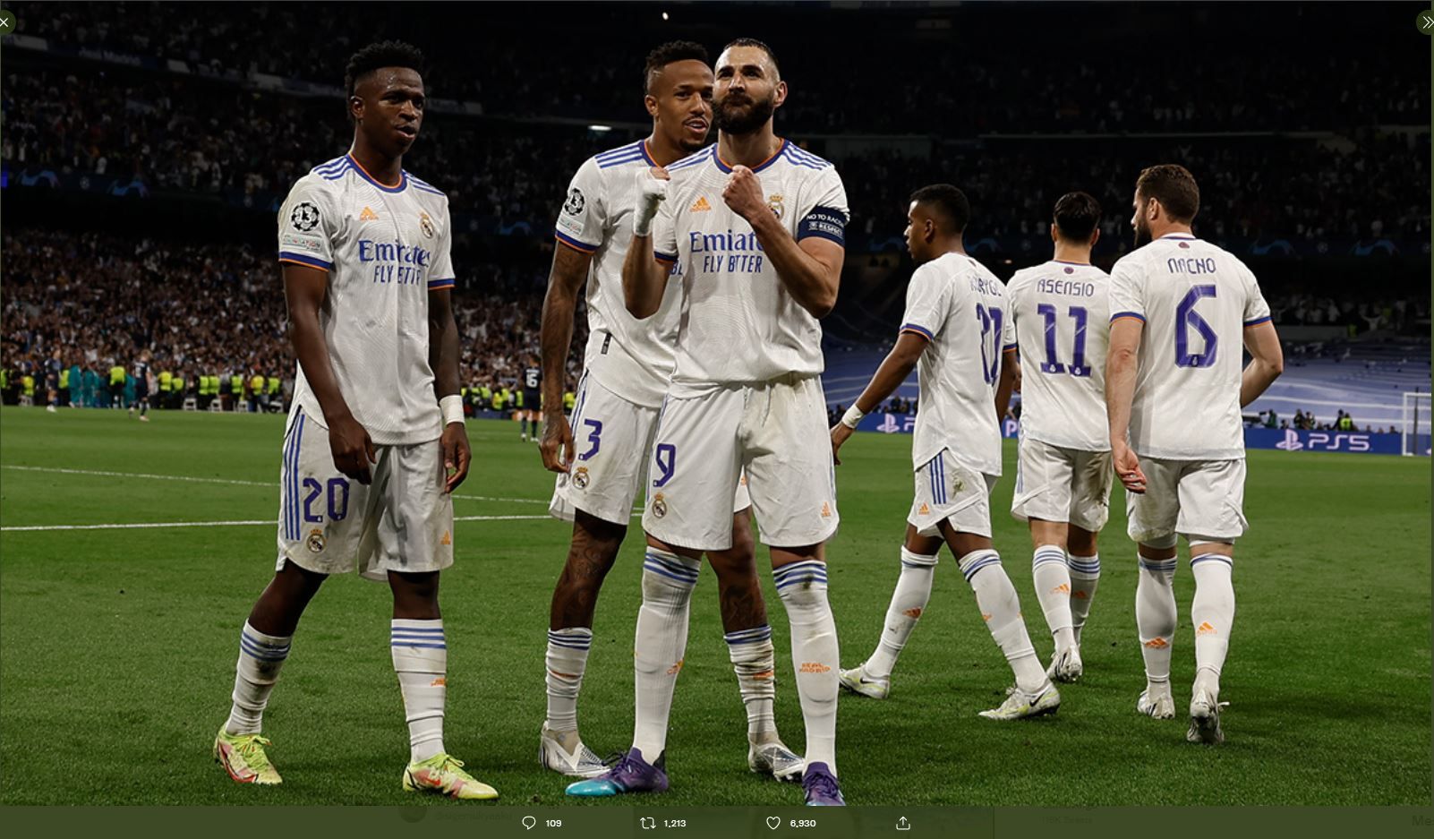 Karim Benzema merayakan gol untuk Real Madrid ke gawang Manchester City di Liga Champions, Kamis (5/5/2022) dini hari WIB.