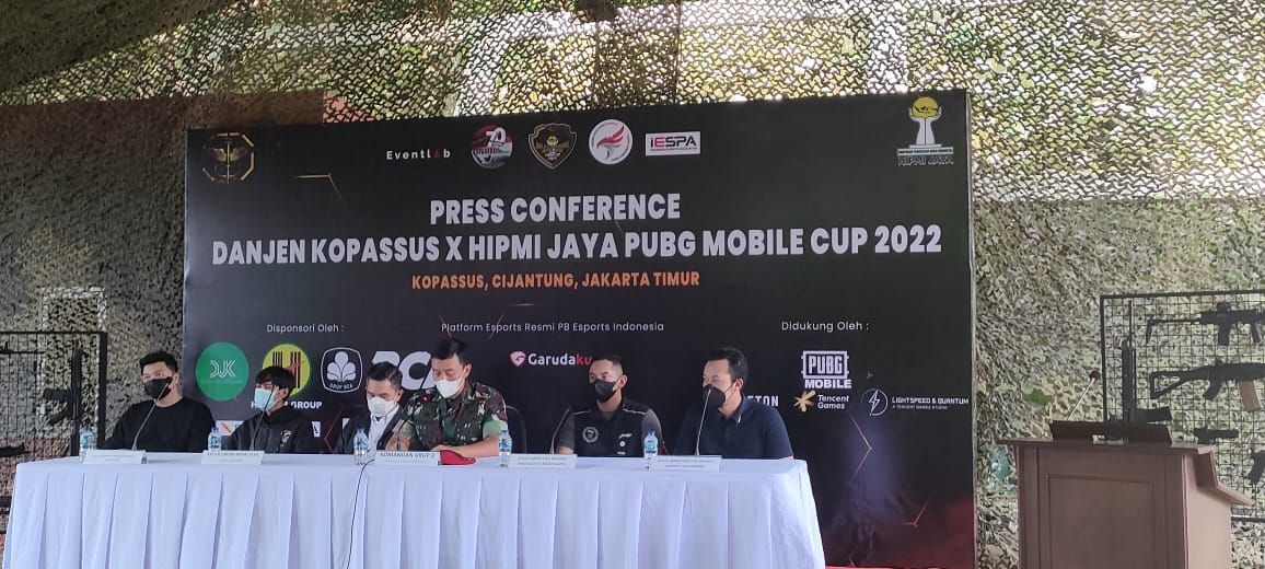 Komandan Grup 3 Kopasuss, Kolonel Inf Iskandarmanto, memberikan keterangan terkait Danjen Kopasuss X Hipmi Jaya PUBG Mobile Cup 2022, di Lapangan Tembak Prayudha, Cijantung, Jakarta Timur, Selasa (10/5/2022).