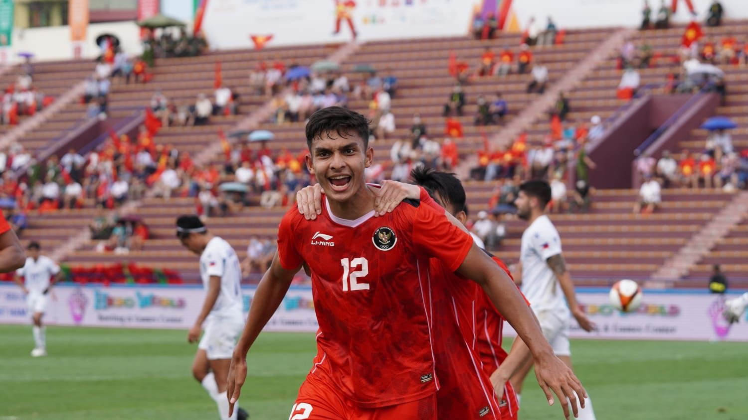 Selebrasi striker timnas U-23 Indonesia, Muhammad Ridwan sesuai membobol gawang Filipina dalam laga lanjutan sepak bola putra fase penyisihan sepak bola putra SEA Games 2021, 13 Mei 2022.