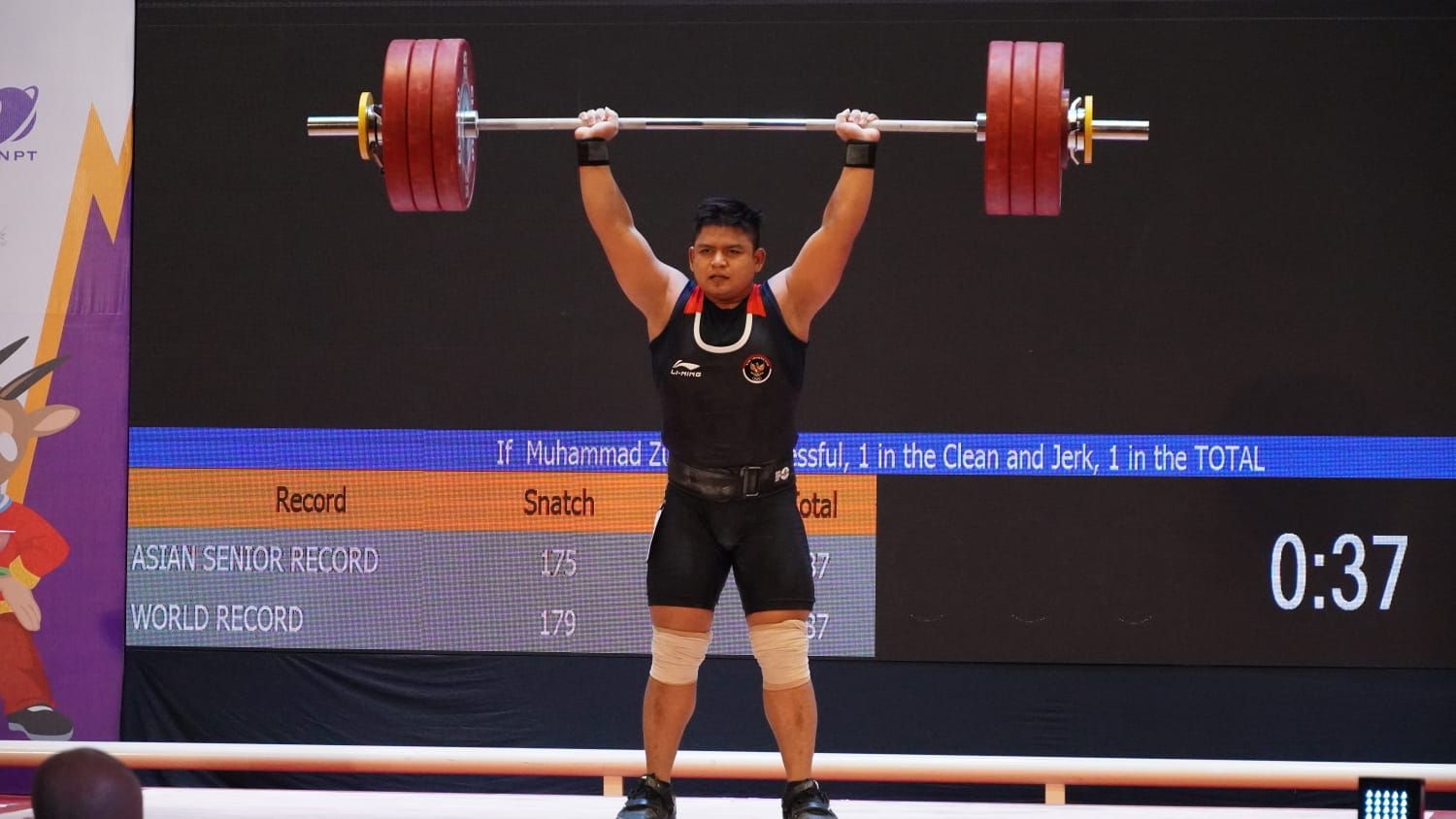 Muhammad Zul Ilmi saat beraksi di kelas 89 kg putra SEA Games 2021 di Hanoi Sports and Training Centre, Minggu (22/5/2022). 