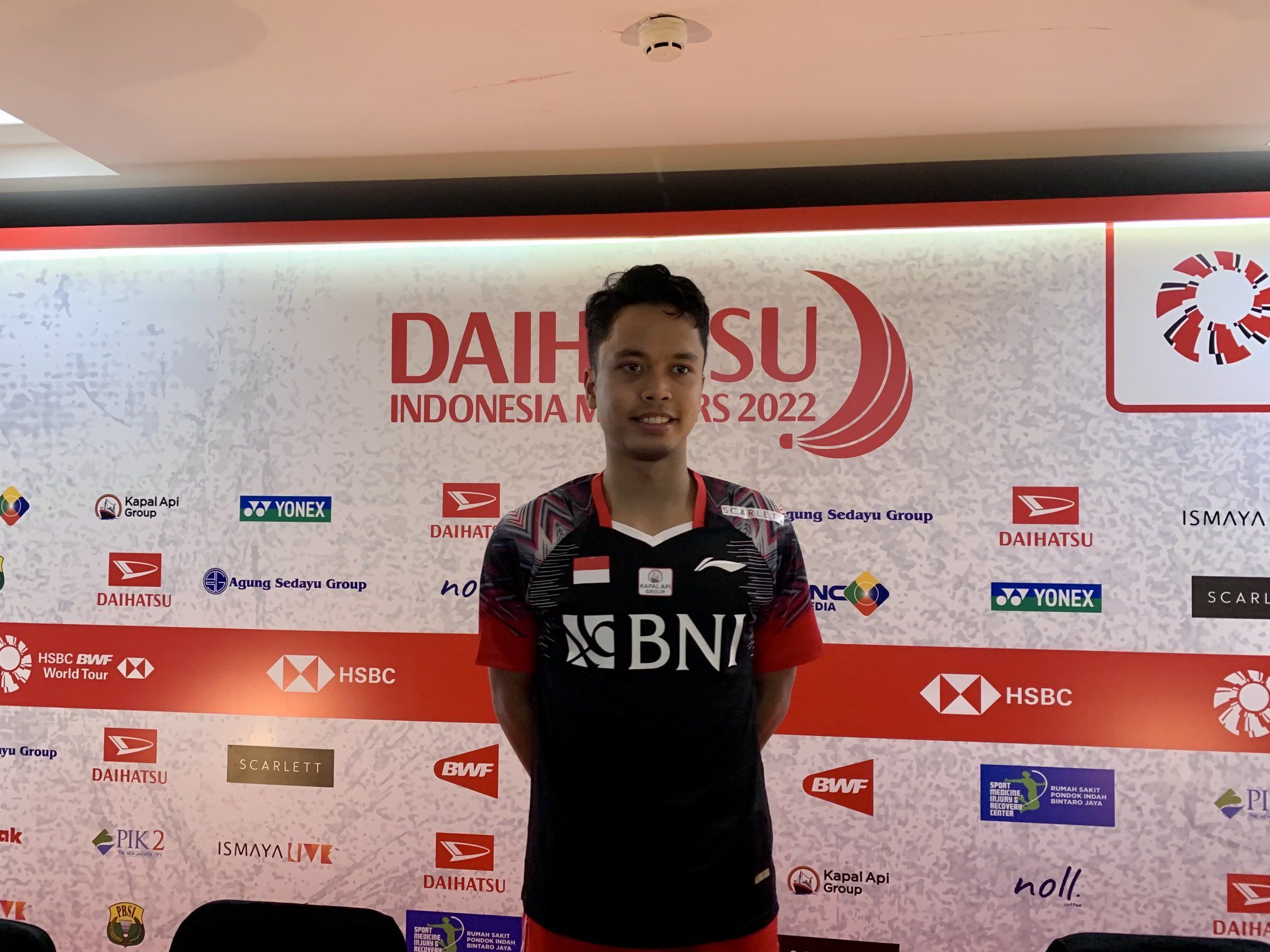 Tunggal putra Indonesia, Anthony Sinisuka Ginting usai menjalani laga di Indonesia Masters 2022.