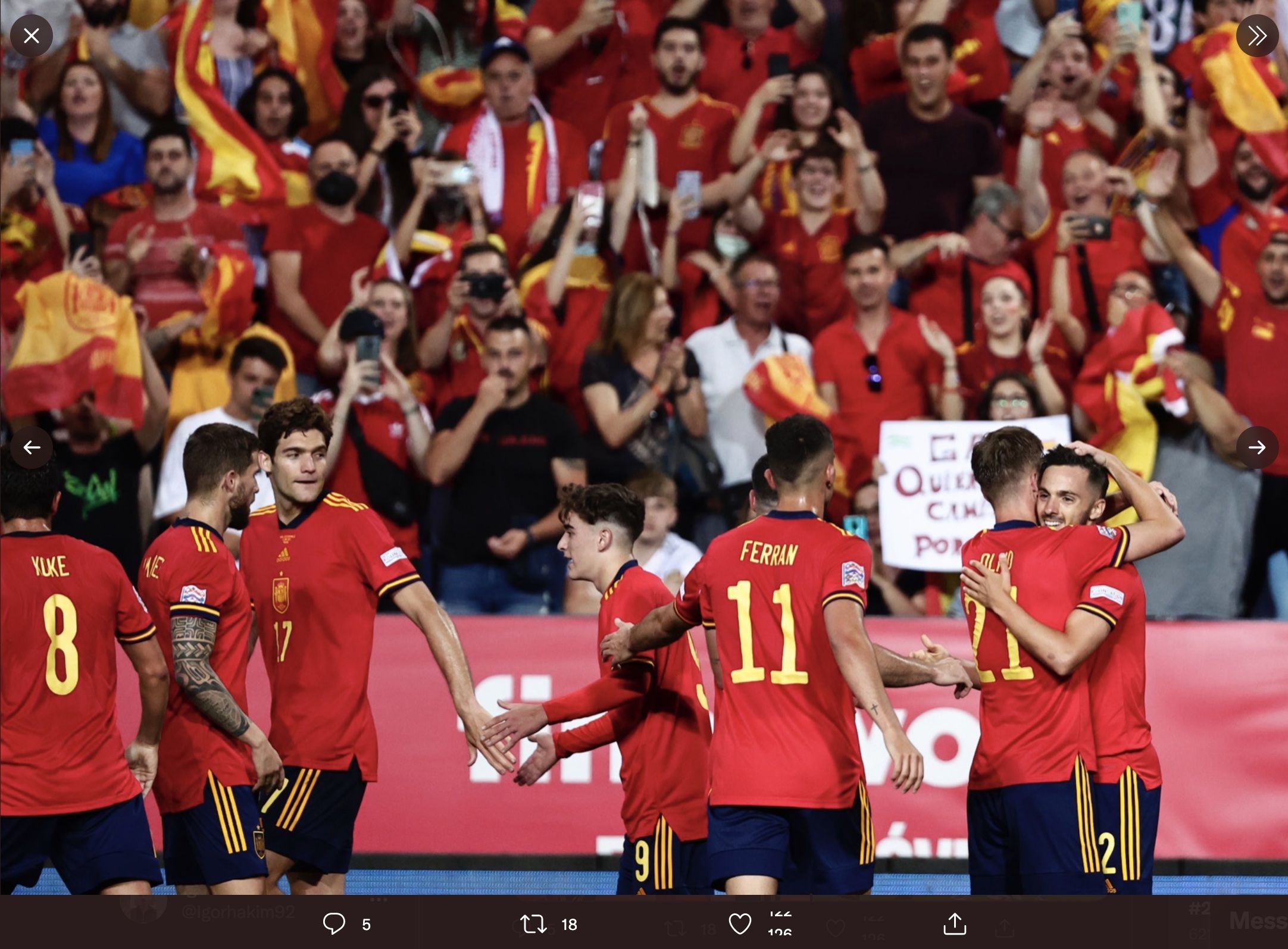 UEFA Nations League: Para pemain Spanyol merayakan gol ke gawang Republik Ceko