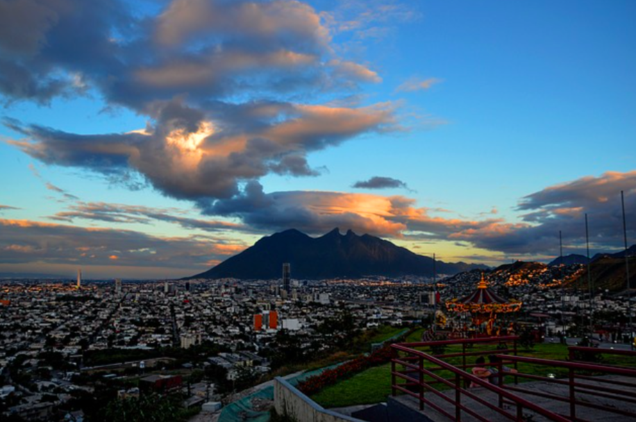 Indahnya kota Monterrey.