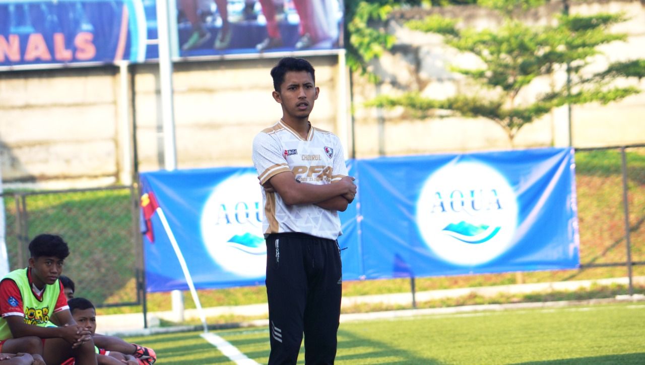 Pelatih PFA Sukoharjo, Muhammad Khoirullah pada TopSkor Cup Nasional U-14 Nasional 2022