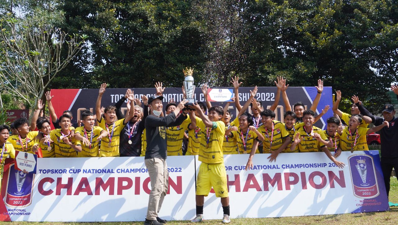 Diklat ISA menjadi juara TopSkor Cup Nasional U-18 2022