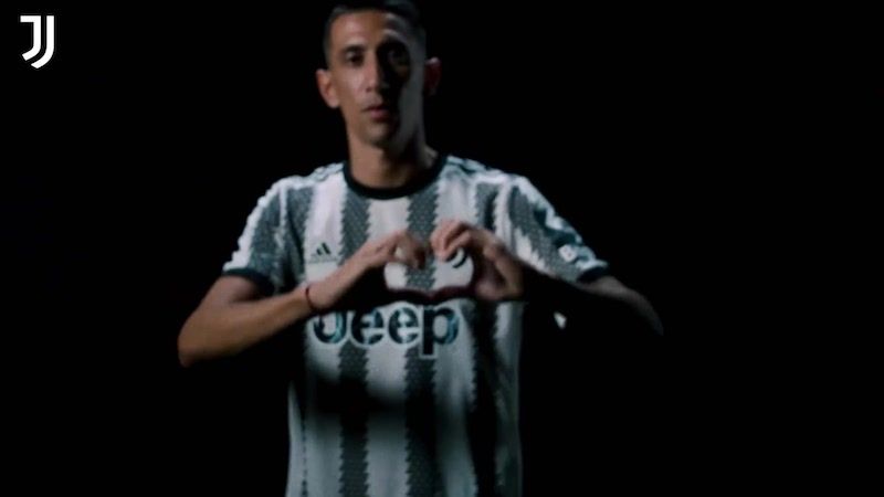 Angel Di Maria resmi bersergam Juventus.