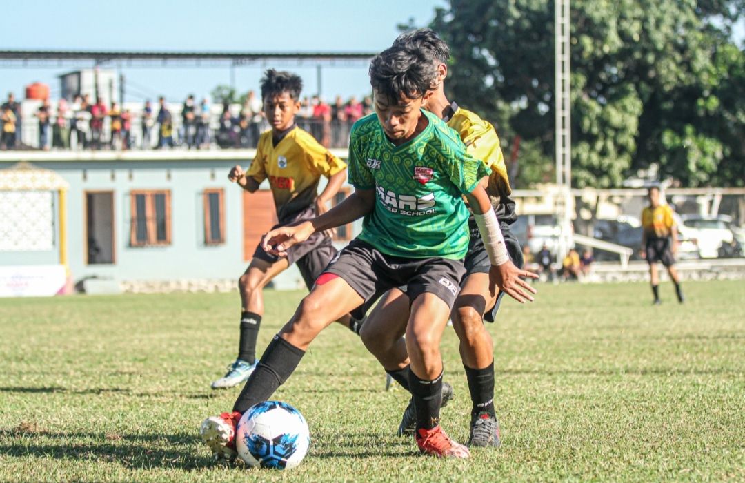 Aksi pemain Mars di Liga TopSkor Surakarta U-13 musim ini.