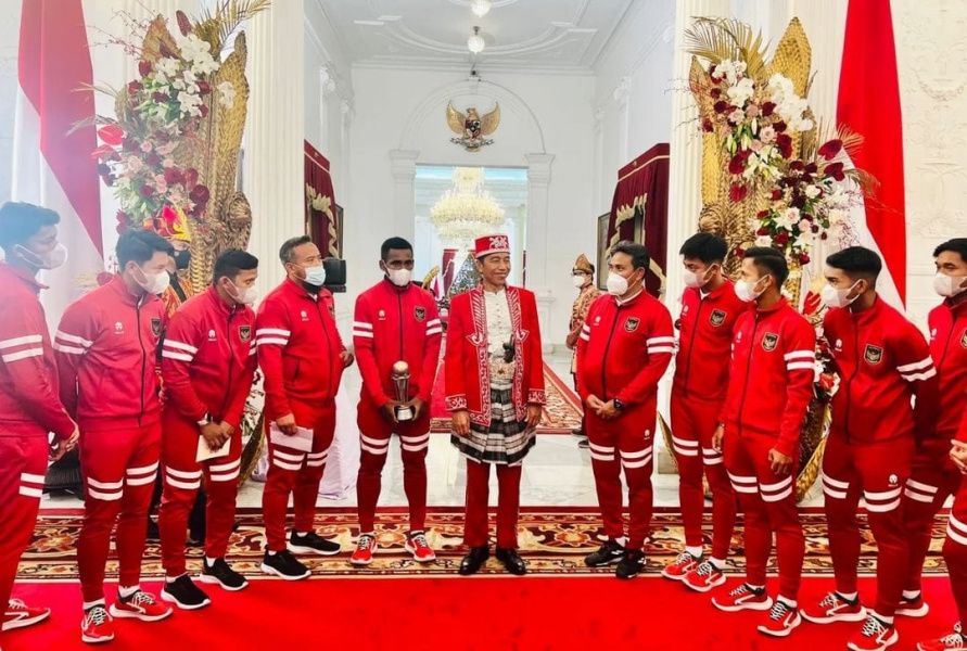 Rombongan timnas U-16 Indonesia diterima Presiden Joko Widodo di Istana Merdeka, Jakarta, Rabu (17/8/2022).