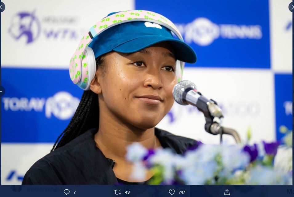 Petenis Jepang, Naomi Osaka saat menghadiri konferensi pers Pan Pacific Open di Tokyo pada 19 September 2022.
