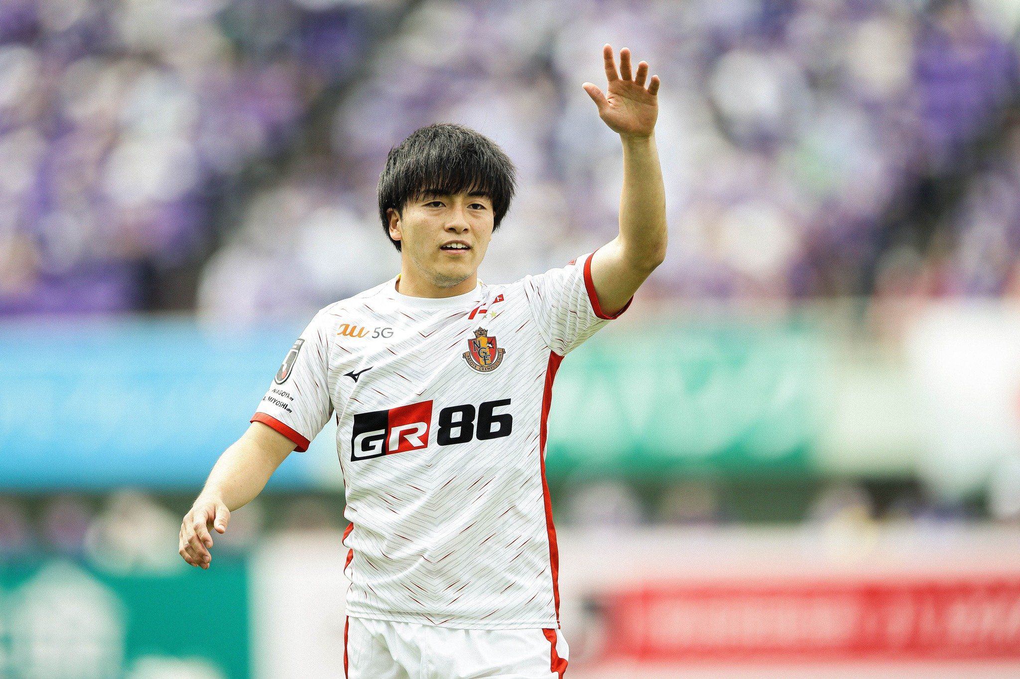 Pemain Nagoya Grampus, Yuki Soma, pada laga Meiji Yasuda J1 League.