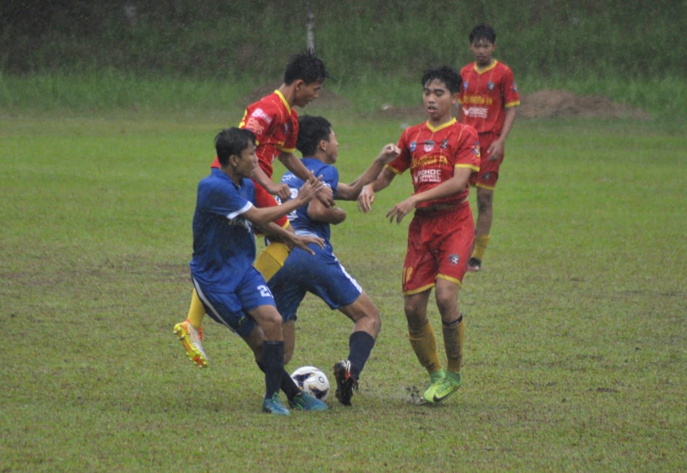Cipta Gemilang kalah dari Erlangga pada lanjutan laga Liga TopSkor U-15 2022-2023.