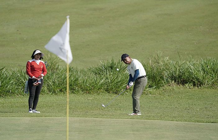 Menpora Zainudin Amali membuka Open Golf Tournament PWI Jatim dalam rangkaian Porwanas XIII/2022, di Araya Golf Malang, Jawa Timur, Selasa (22/11/2022). 