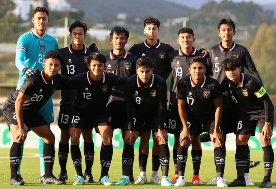 Starter timnas U-20 Indonesia saat menghadapi Valerenga Fotball U-20 di Spanyol, November 2022.