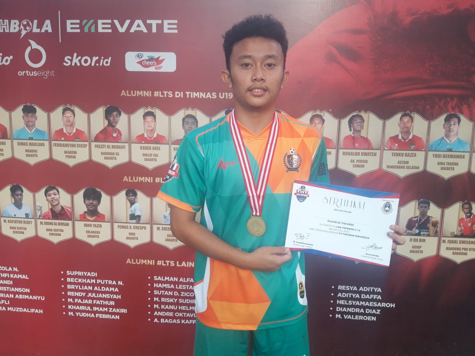 Gelandang Igor Cilegon, Raden Erlan terpilih menjadi POTW di Liga TopSkor U-15 2022-2023.
