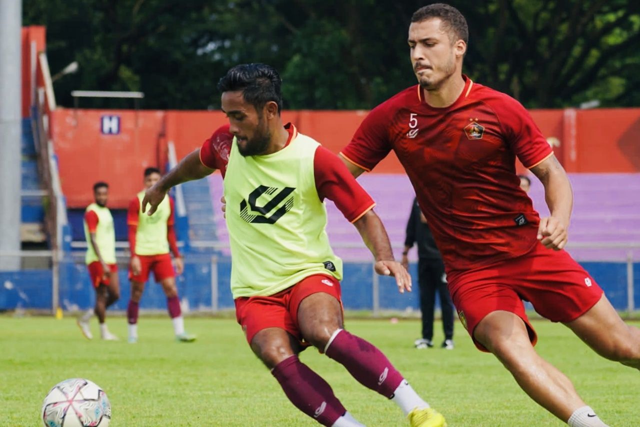 Suasana latihan bersama tim Persik Kediri menyambut kelanjutan Liga 1 2022-2023.