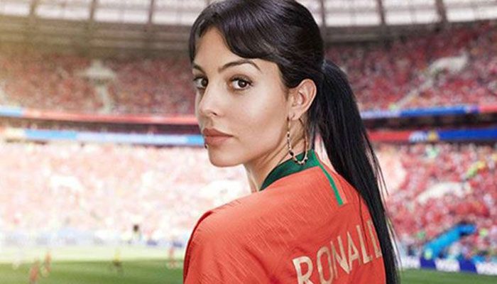 Georgina Rodriguez muncul bersama keluarga di pertandingan Portugal dan Korea Selatan.