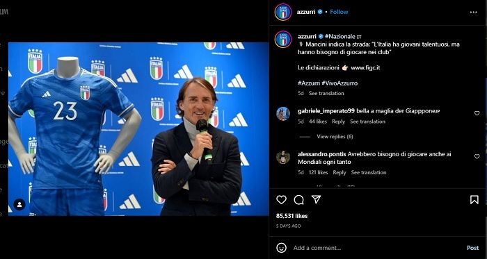 Pelatih tim nasional Italia, Roberto Mancini, berbicara saat peresmian kerja sama antara adidas dan Federasi Sepak Bola Italia pada pertengahan pekan lalu.
