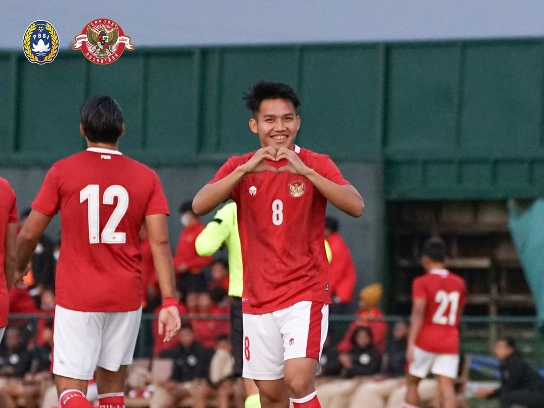 Pemain timnas Indonesia, Witan Sulaeman merayakan golnya ke gawang Antalyaspor, Minggu (28/11/2021).