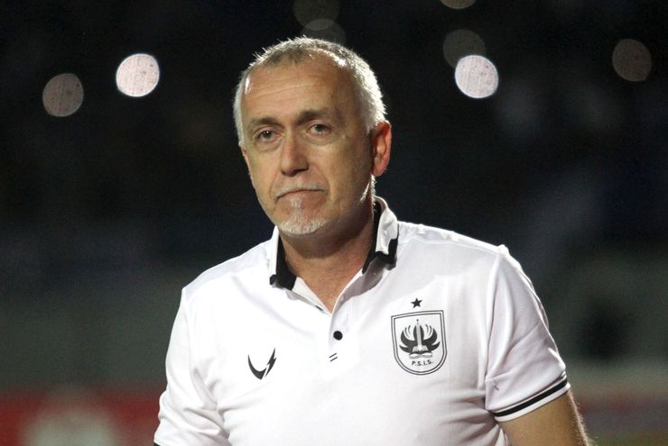 Pelatih PSIS Semarang Sebut Madura United Tak Pantas di Papan Bawah Liga 1 2021-2022