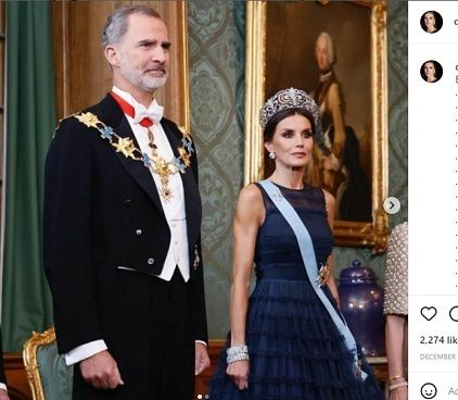 Ratu Felipe memamerkan lengan atasnya yang berotot dalam sebuah acara mendampingi Raja Felipe VI dari Spanyol.