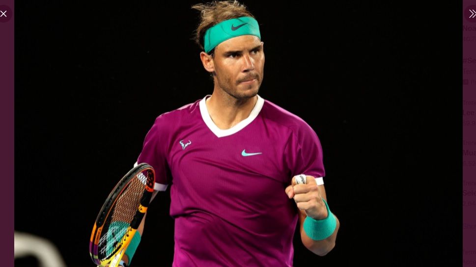 Rafael Nadal saat tampil dalam laga babak ketiga Australian Open 2022 yang berlangsung di Rod Laver Arena, Melbourne, Australia pada Jumat (21/1/2022).