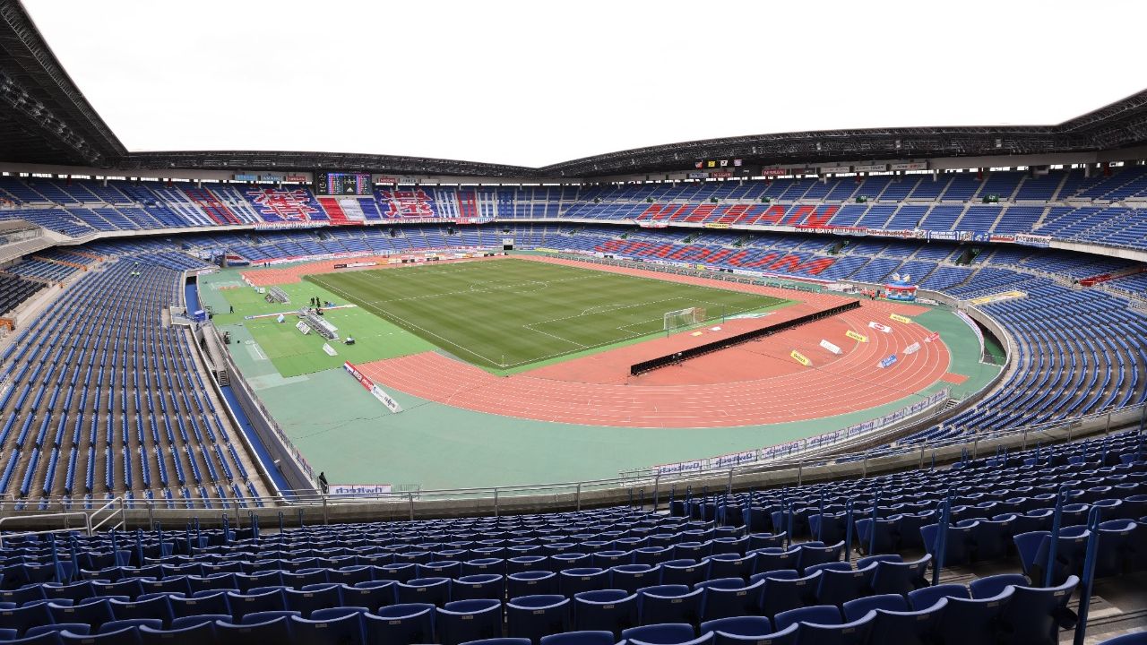 Kandang klub Meiji Yasuda J1 League Yokohama F. Marinos, Nissan Stadium alias International Stadium Yokohama.