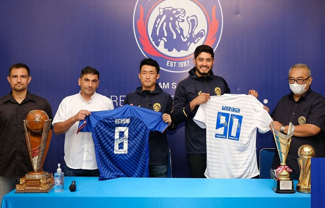 Arema FC telah secara resmi memperkenalkan Renshi Yamaghuci dan Adilson Maringa, Rabu (23/6/2021).