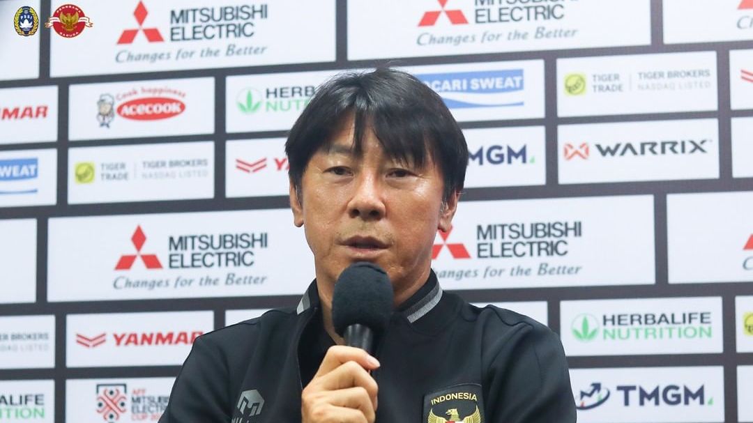 Shin Tae-yong dalam sesi konfrensi pers menjelang pertandingan melawan timnas Filipina pada Piala AFF 2022, 1 Januari 2022.