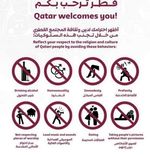 Warga Qatar Bagikan Poster-poster Berisi Aturan selama Piala Dunia 2022