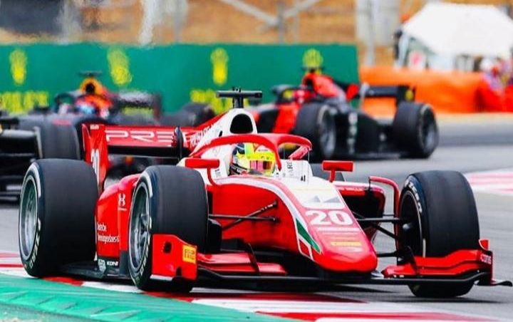 Mick Schumacher (Prema Racing) saat melakoni balapan F2 di Sirkuit Barcelona-Catalunya, pertengahan Agustus 2020. 