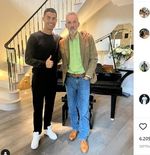 Ingin Obati Depresi, Cristiano Ronaldo Cari Bantuan Profesional dari Selebritas Internet Kanada