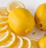 Segudang Manfaat Air Perasan Lemon untuk Rambut Lebih Berkilau