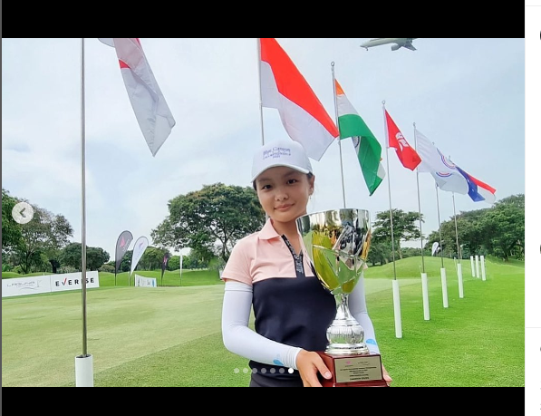 Pegolf muda Indonesia, Elaine Widjaja, memenangi ajang LLD International Amateur Championship 2022 pada Rabu (1/6/2022).