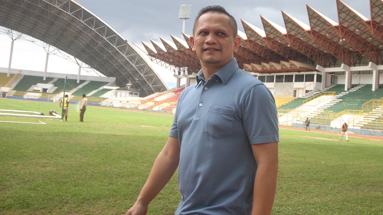 Presiden Persiraja Banda Aceh, Nazaruddin Dek Gam, mengancam timnya mundur dari kompetisi andai PT LIB dan PSSI tak kunjung memberikan kepastian soal kelanjutan Liga 1 2020.