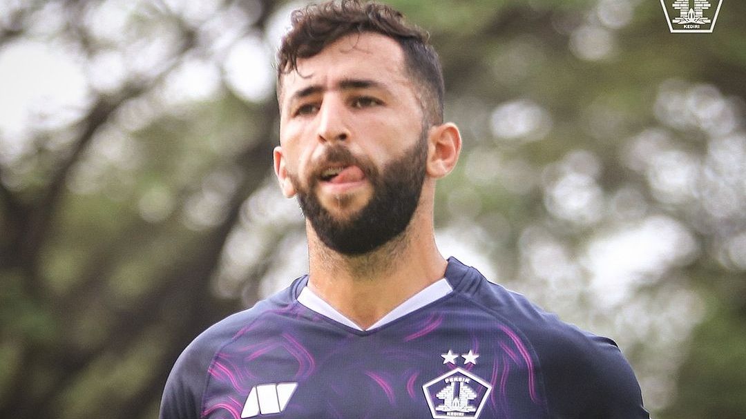 Pemain asing Persik Kediri, Ibrahim Bahsoun, di Liga 1 2020-2021.