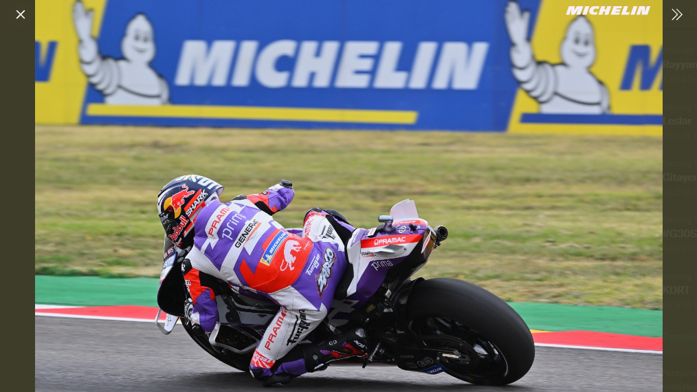 Pembalap Pramac Racing, Johann Zarco, tampil sebagai pembalap tercepat pada sesi FP2 MotoGP Thailand 2022.